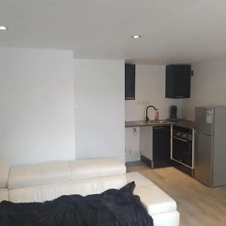F2 Centre Apartamento *